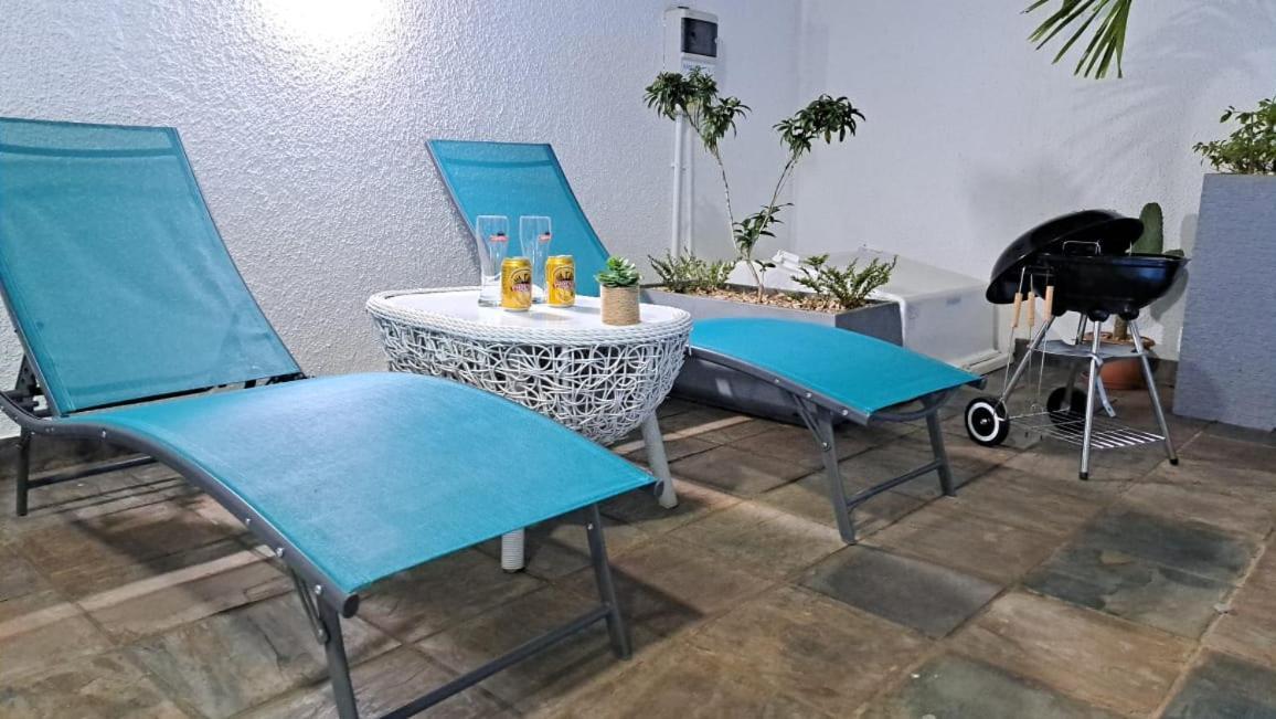 Ocean Blue Villa, Flic-En-Flac Esterno foto