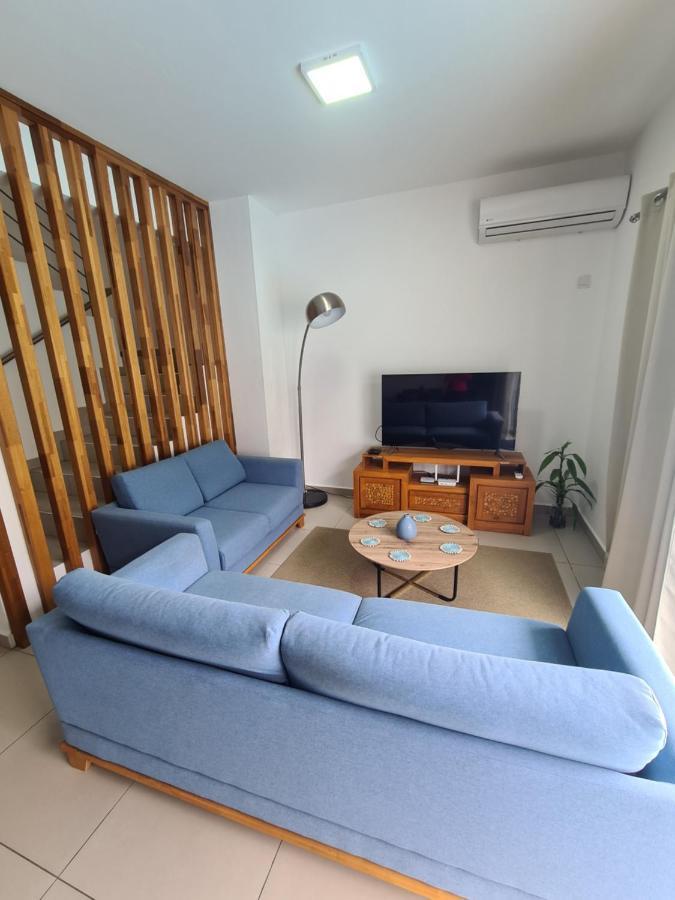 Ocean Blue Villa, Flic-En-Flac Esterno foto